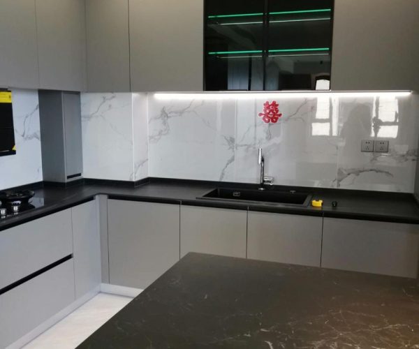 c859a0a0-0de7-4b3a-8577-e5edd7893093